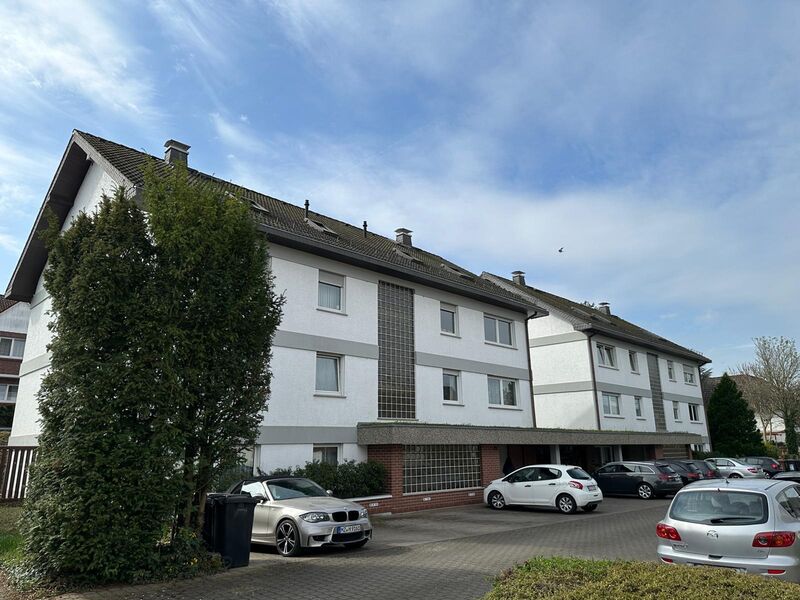 Verkehrswertgutachten für ein dreigeschossiges Mehrfamilienhaus mit zwölf Wohneinheiten in Mainz